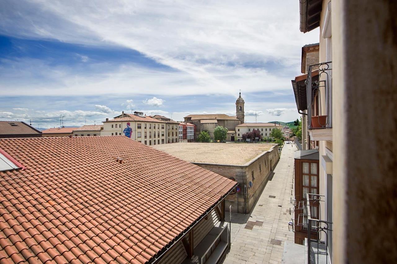 La Casa De Santa Maria Estudios Vitoria-Gasteiz Zewnętrze zdjęcie